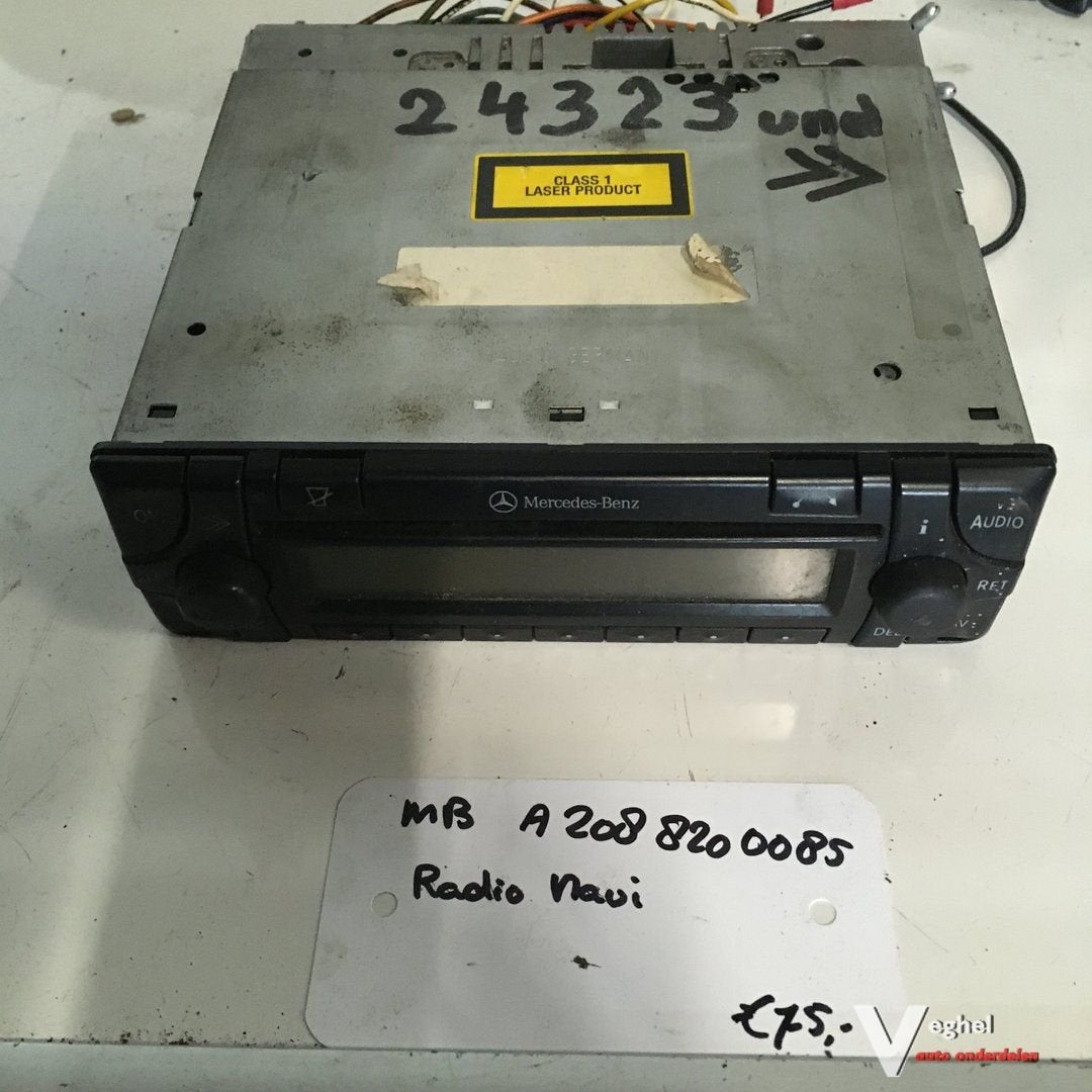 Mercedes Navigatie radio A208 820 0085, -, Utilisé, -, -