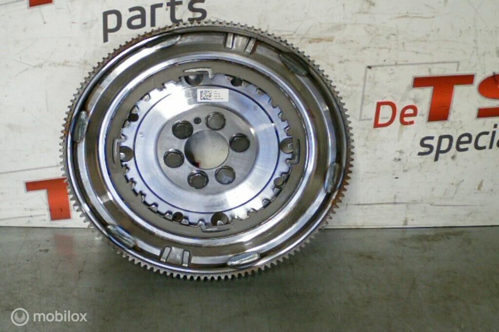 Vliegwiel 04E105266 7-Traps DSG RWS QHW 1.4TSI CHP VAG, Auto-onderdelen, Gebruikt, Volkswagen, Ophalen of Verzenden, Volkswagen