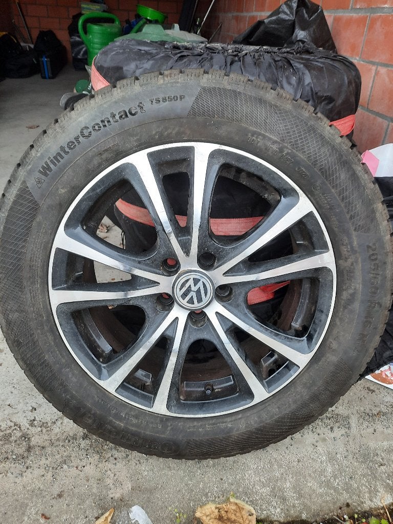Winterbanden+velgen  VW T-cross-VW Polo, Auto-onderdelen, Banden en Velgen, Ophalen, Gebruikt, Velg(en), 16 inch