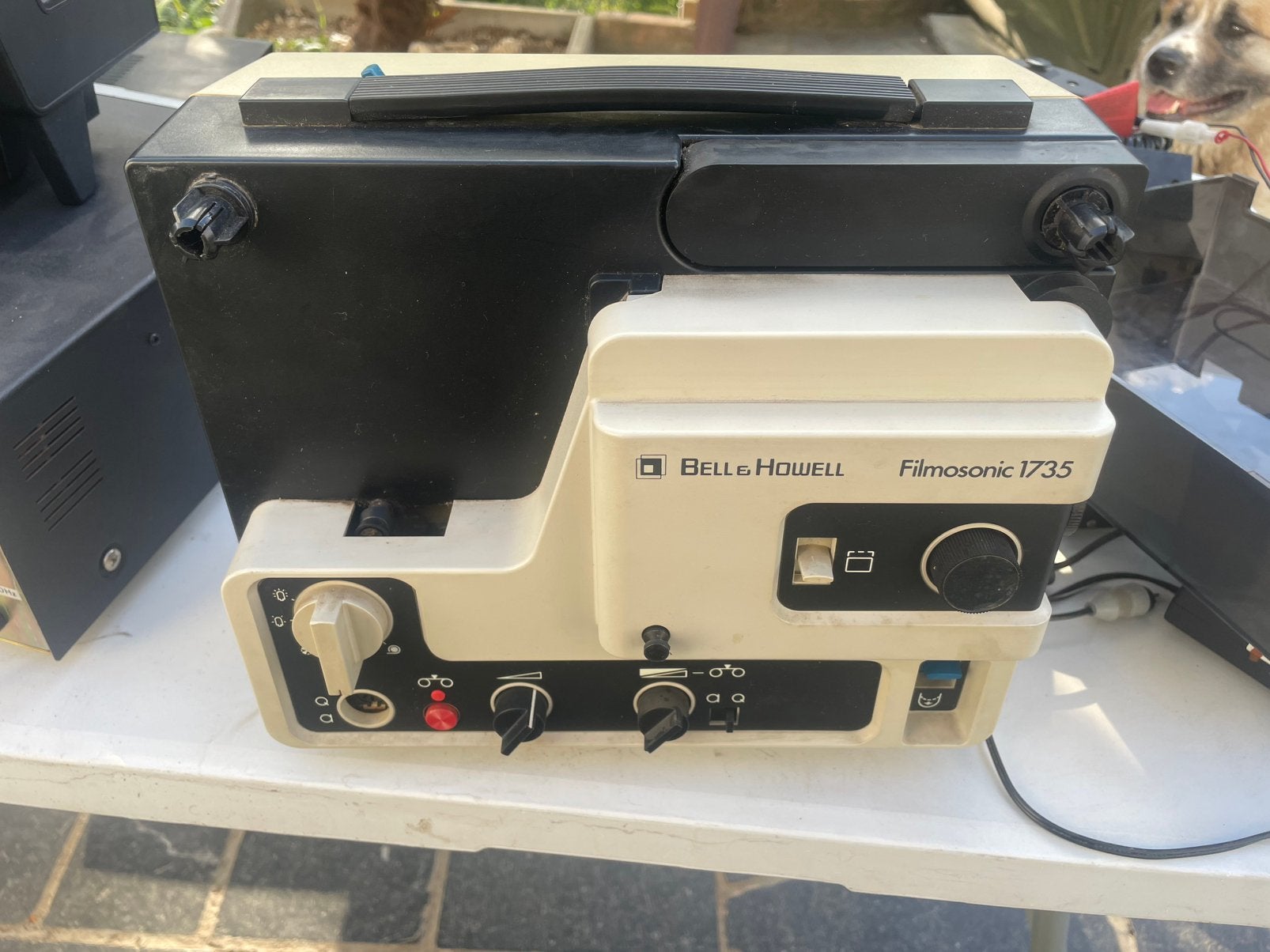 Projecteur Super 8 Bell & Howell, Enlèvement, Utilisé