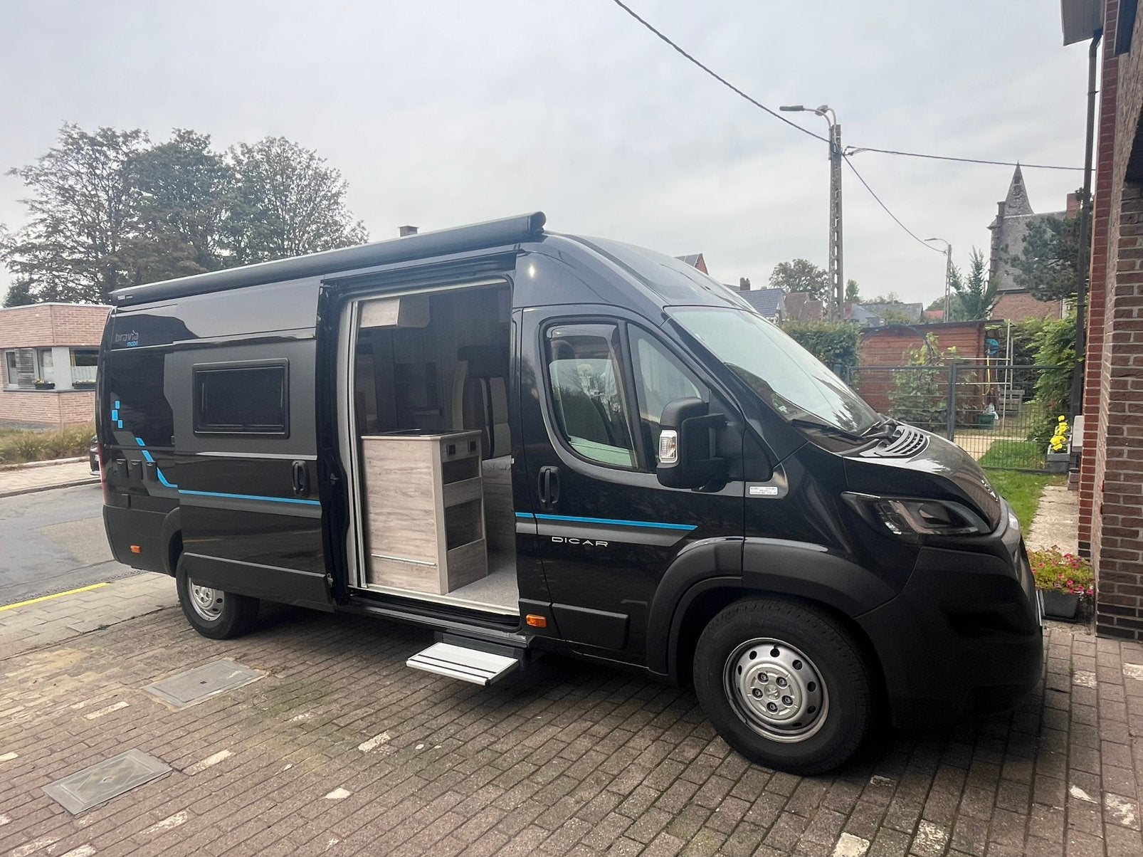 Bravia Swan 636 Trend 2024 “””3520km””””, Caravans en Kamperen, Douche, Elektrisch, Particulier, Luifel
