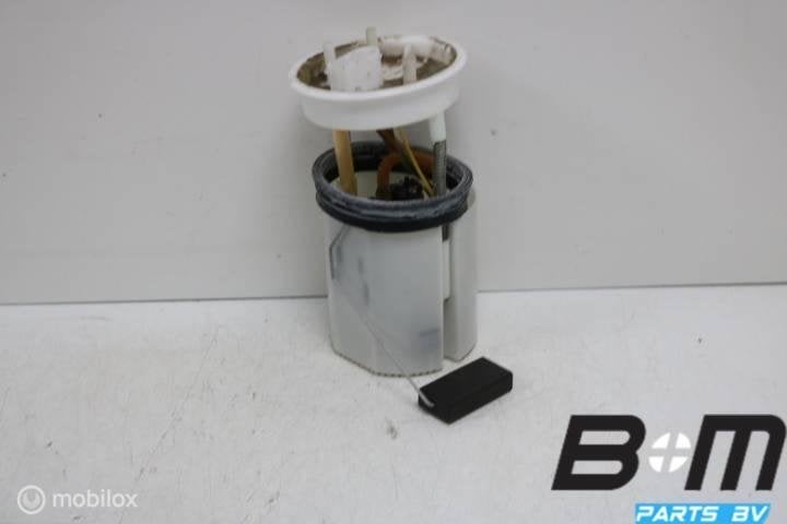 Pomp in tank VW Polo 6C 6R0919051M, Gebruikt