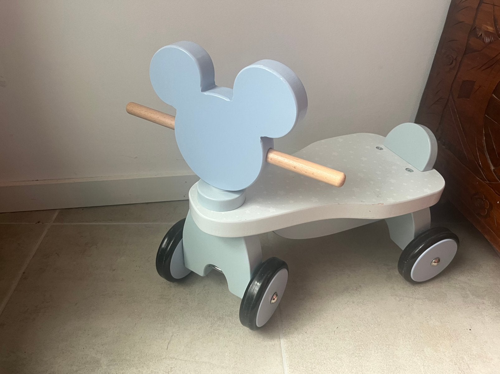 Disney loopauto, Kinderen en Baby's, Ophalen, Zo goed als nieuw, Loopfiets