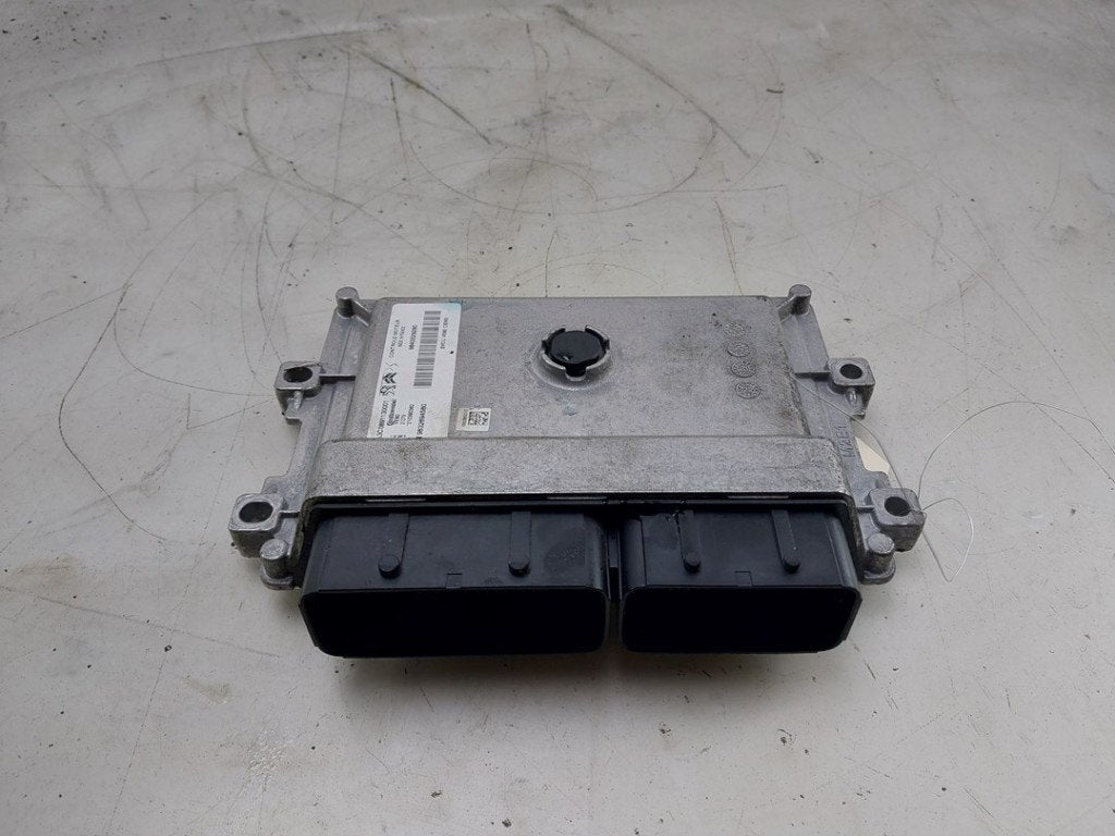 CALCULATEUR MOTEUR ECU Peugeot 208 II (UB / UH / UP), Utilisé, Continental AG, Peugeot, Continental-Plaza 1
30175  Hannover, DE