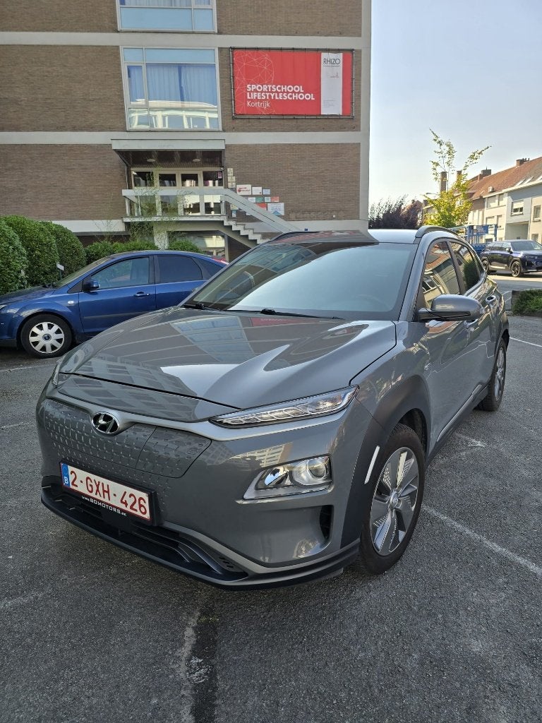 14.615 euro + %21 BTW = 18.500 euro, Auto's, Stof, Navigatiesysteem, Elektrisch, 5 zetels