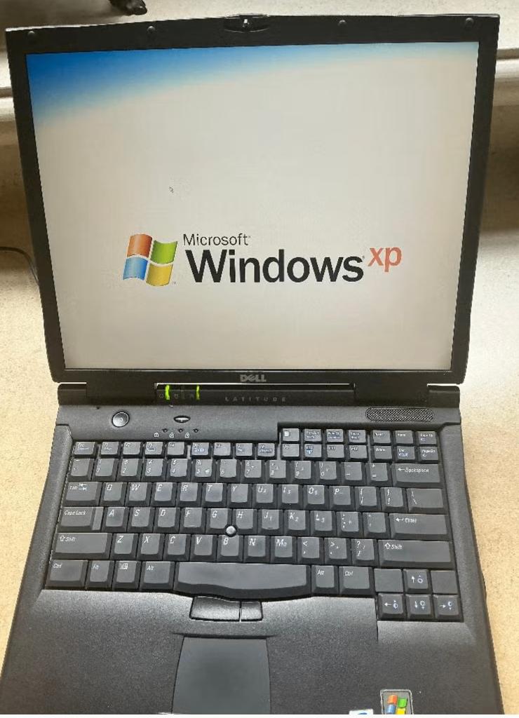 Dell latitude XP laptop, Computers en Software, Ophalen, Gebruikt, DELL