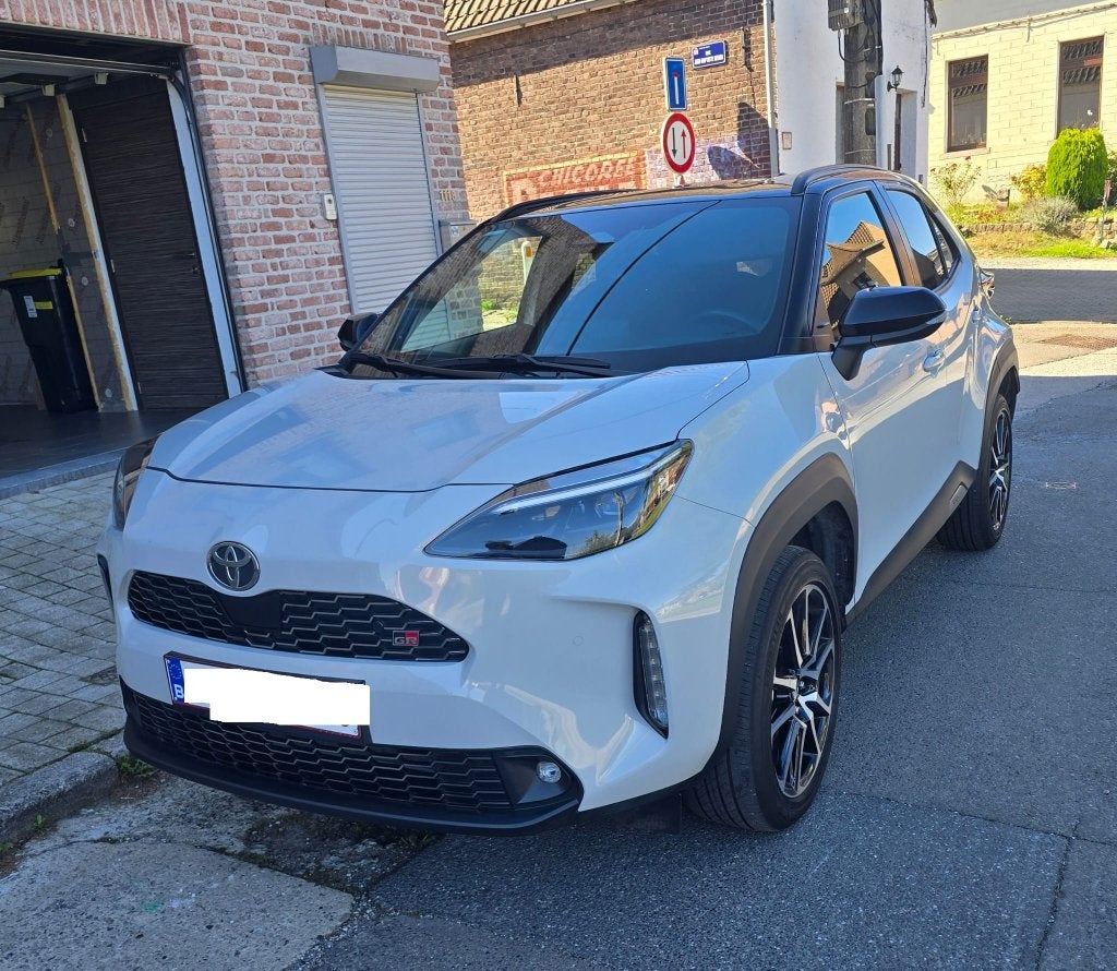 Toyota Yaris Cross GR Sport Hybrid (96 kW), Auto's, Wit, 96 kW, 5 deurs, Onderhoudsboekje