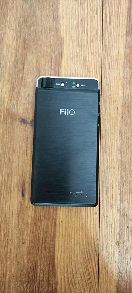 Fiio E18 Kunlun, Dac, headphone amplifier and powerbank, Audio, Tv en Foto, Converters, Ophalen of Verzenden
