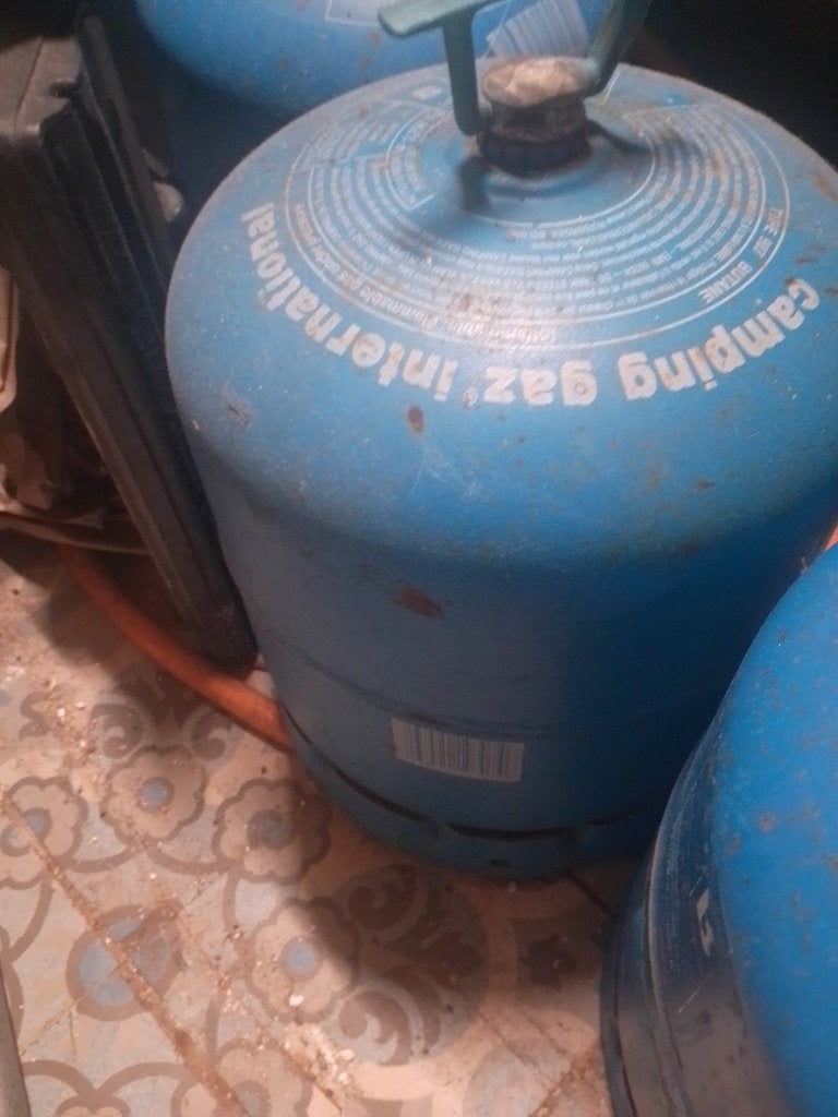 Campingaz R907 gasfles, Ophalen, Gebruikt