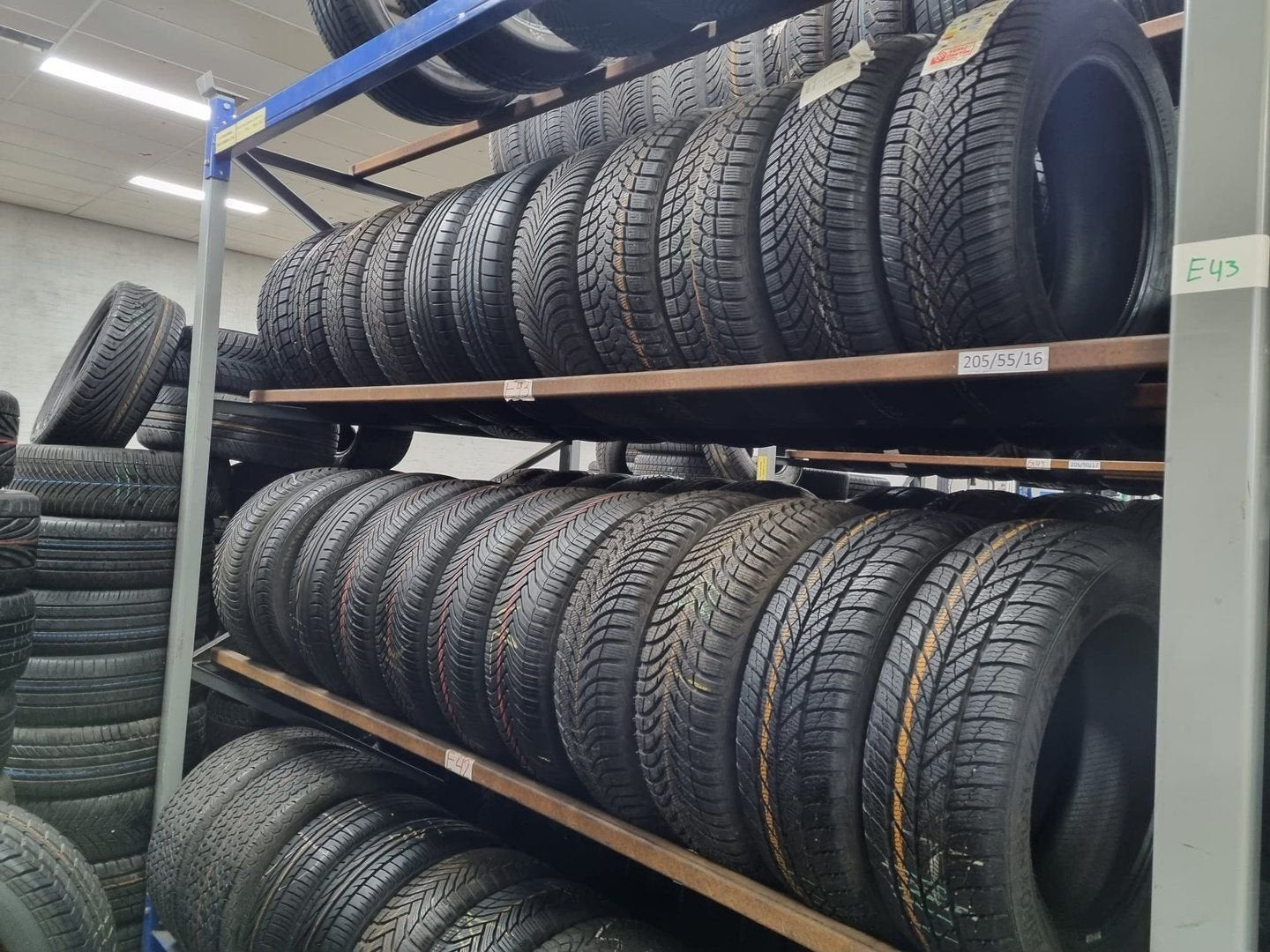 205/55/16 Winterbanden diverse A-merken 6+mm vanaf €40 p st., Auto-onderdelen, Gebruikt, -, Band(en), -