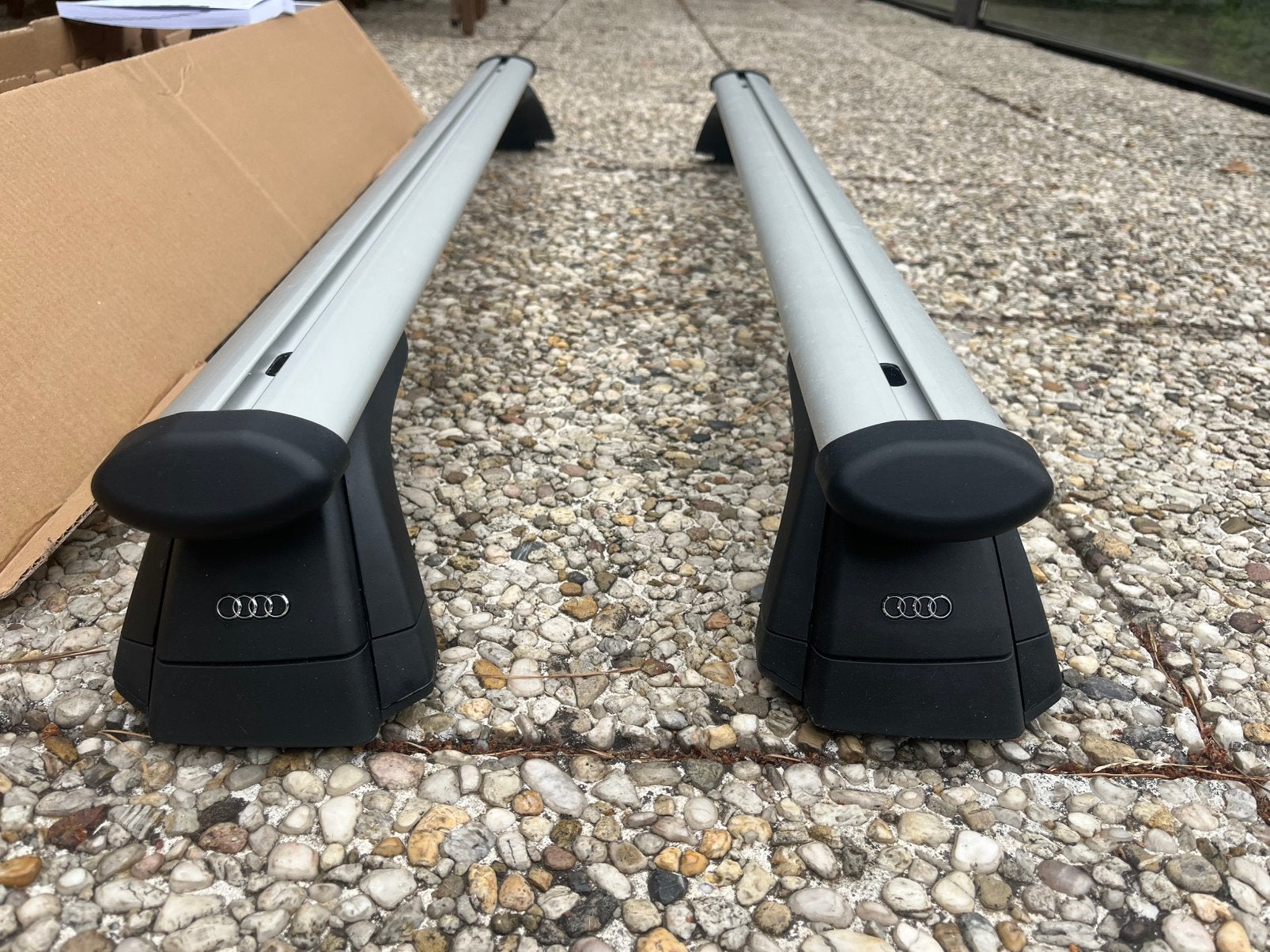 Barres de toit Audi A4, Enlèvement, Neuf