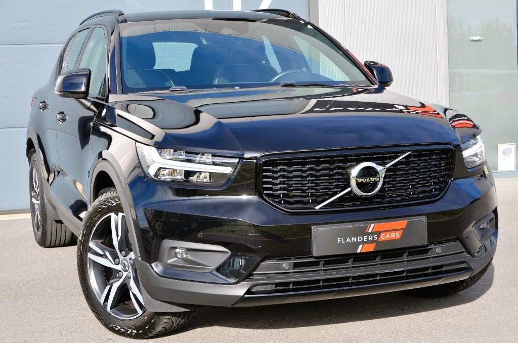 Volvo XC40 T2 R-Design Gtronic * BLACK ED * GPS * CAM * LED, Autos, 167 g/km, Cuir et Alcantara, Achat, Euro 6