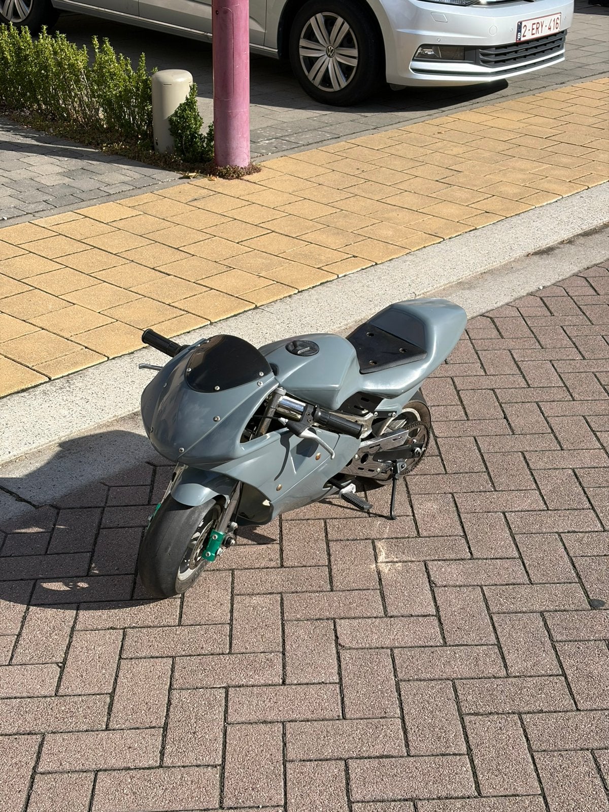 Pocketbike 49cc volledig opgeknapt rijd goed, Enlèvement, Utilisé