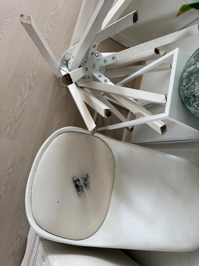 Eetstoelen, Ophalen, Hout