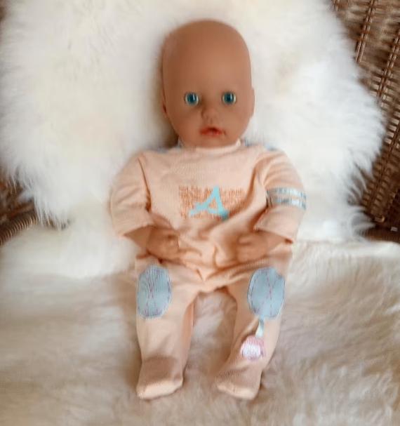 Babypop / 43 cm, Kinderen en Baby's, Speelgoed | Poppen, Ophalen, Zo goed als nieuw, Babypop
