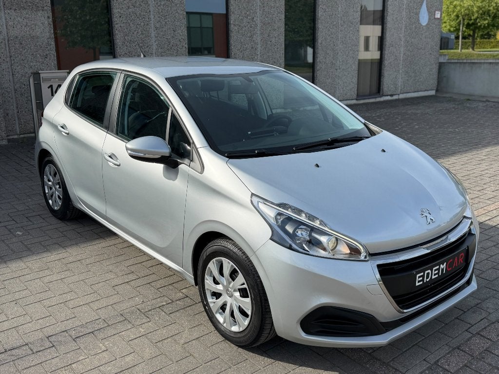 Peugeot 208 1.2 e-VTi Active 29000 km!, Auto's, Voorwielaandrijving, Stof, Euro 6, Bedrijf