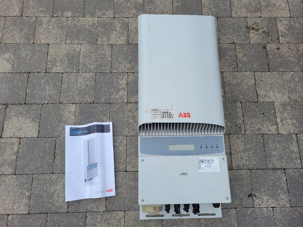 ABB 5kW omvormer zonnepanelen PVI-5000 1x230V - werkt, Ophalen, Gebruikt