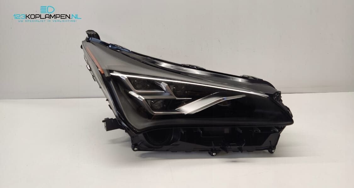 Lexus NX 300h Facelift Full Led koplamp rechts, Auto-onderdelen, Gebruikt, -, -, -