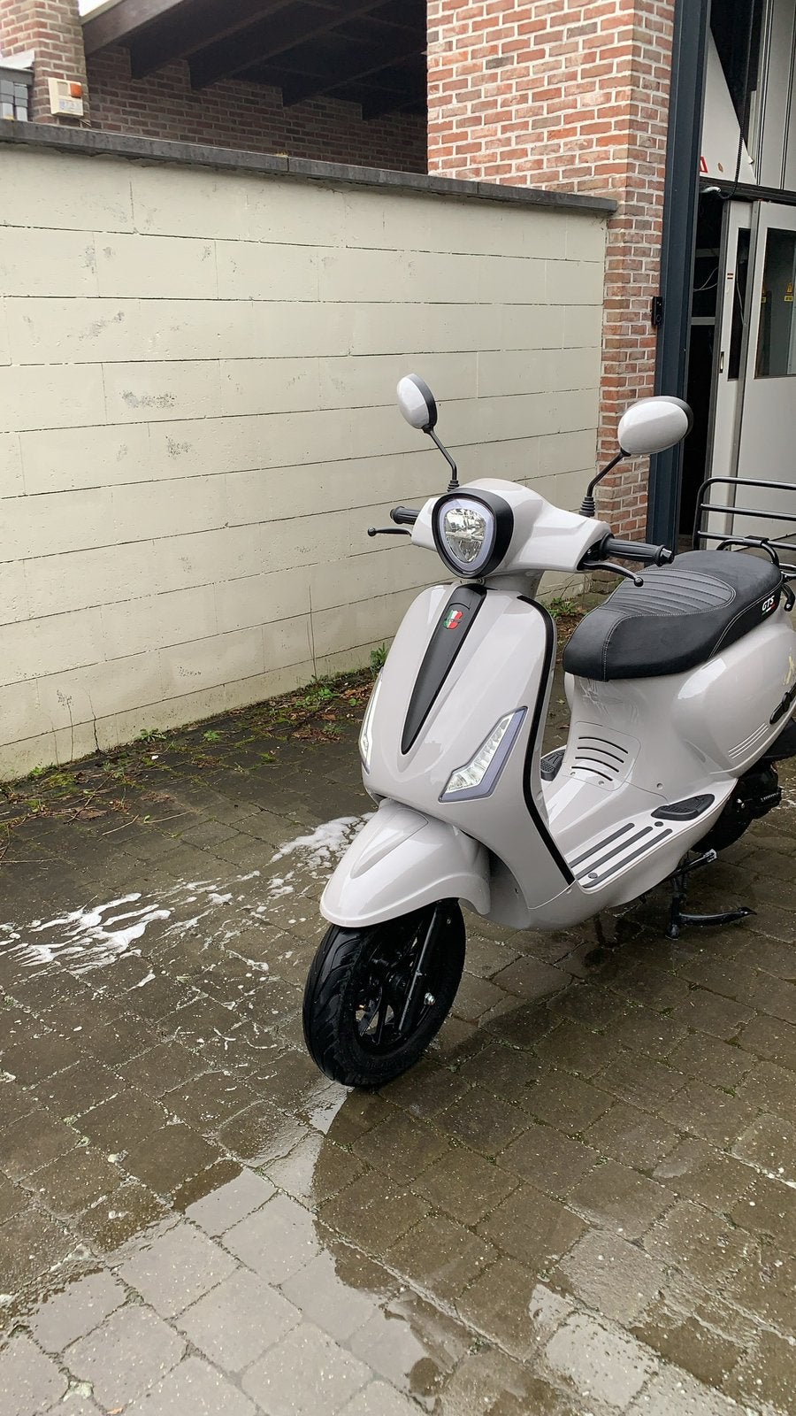 Gts Bravo B-klasse, Vélos & Vélomoteurs, Autres marques, Comme neuf, Enlèvement, Essence