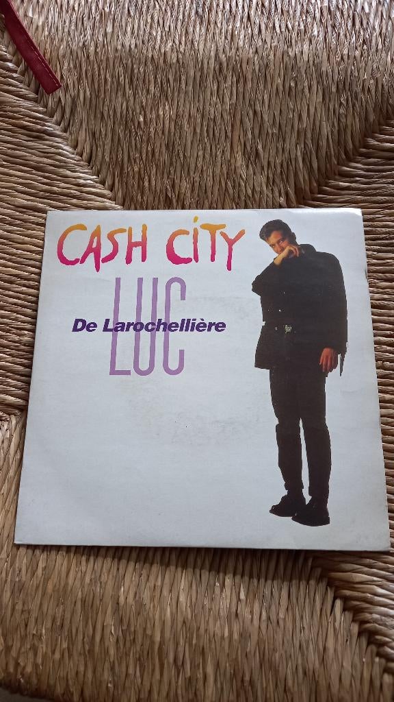 Vinyl (45t) luc de larochelliere " cash city ", Cd's en Dvd's, Ophalen, 1980 - 1989, Zo goed als nieuw