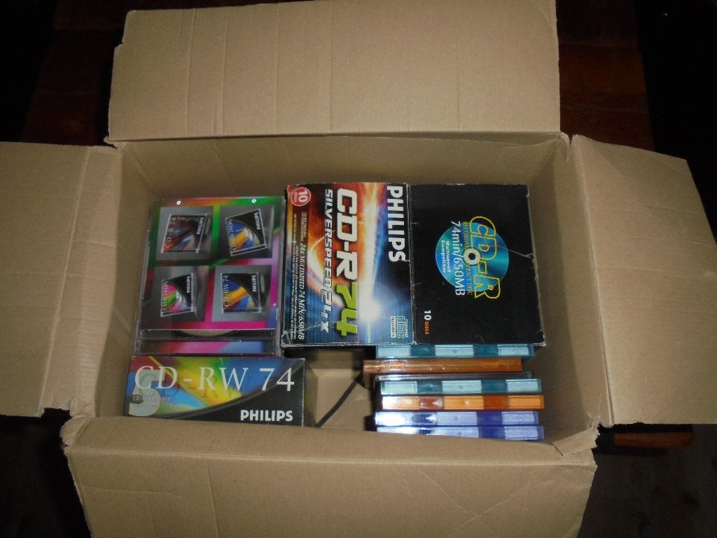 Doos met meerdere ongebruikte CD's, Ophalen of Verzenden, Zo goed als nieuw