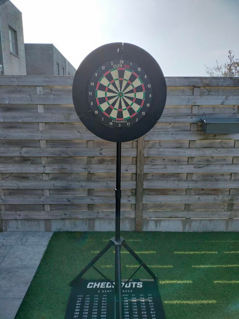 Dartbord, staander en mat, Sport en Fitness, Darts, Ophalen, Dartbord