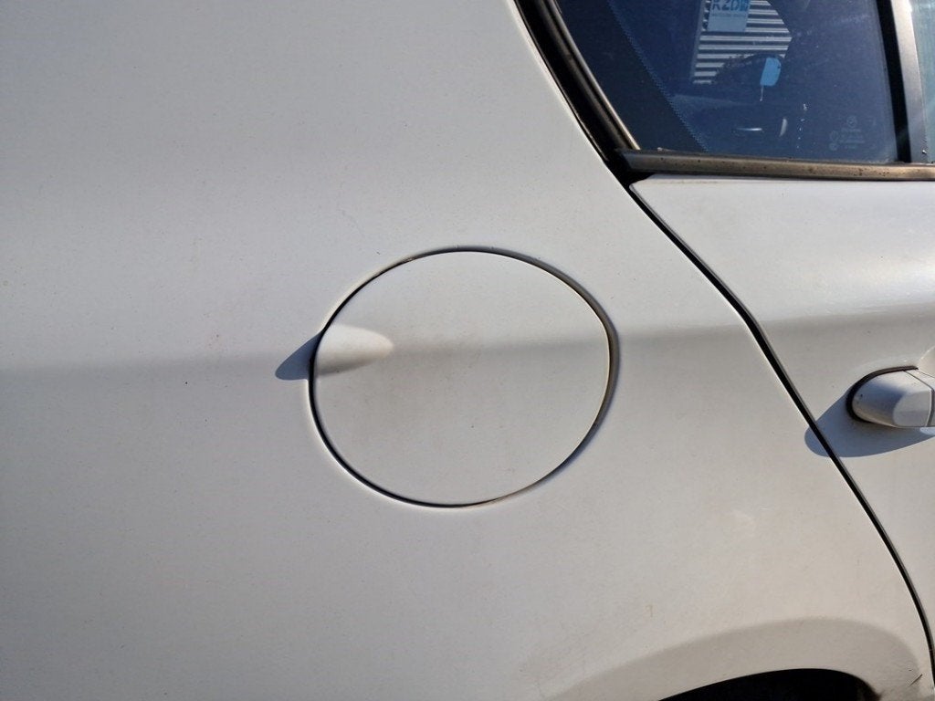 TANKKLEP 1 serie (E87 / 87N) (|51177060691|51177069449|), Gebruikt, BMW, Petuelring 130
80809  München, DE, Bayerische Motoren Werke AG