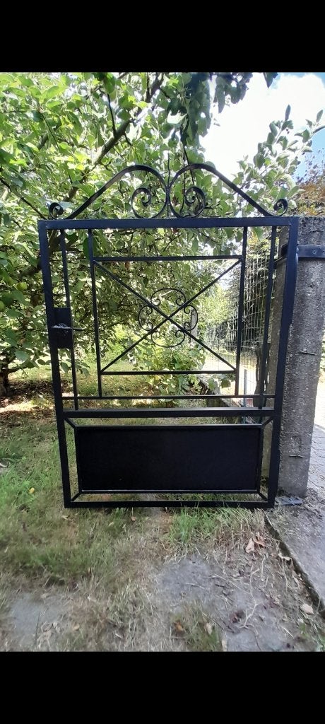 Zwart smeedijzeren hek, Tuin en Terras, Ophalen, 100 tot 150 cm, Draaipoort, 150 tot 200 cm