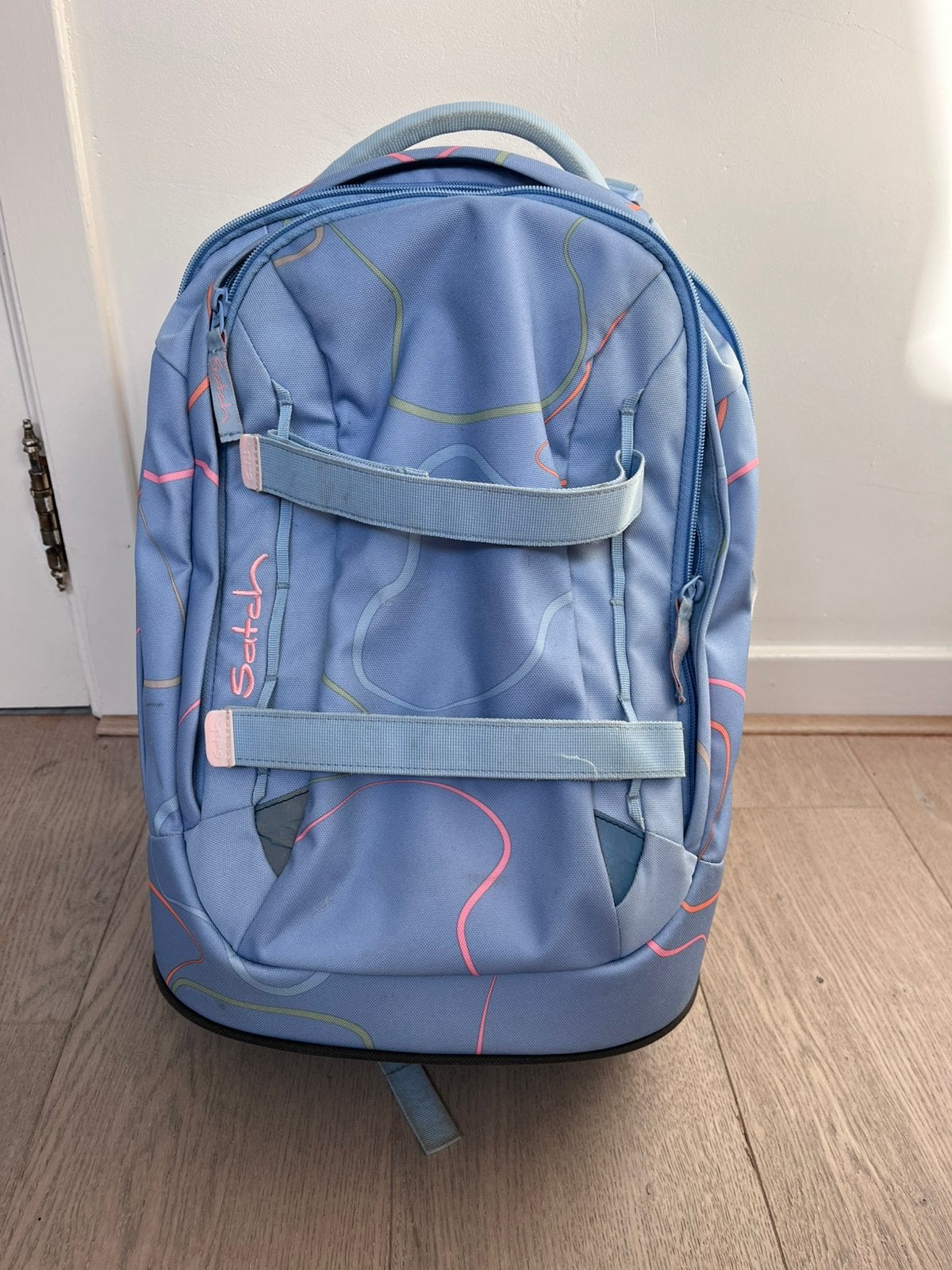 Nieuwe schoolrugzak Satch met laptopvak en regenhoes, Ophalen, Zo goed als nieuw