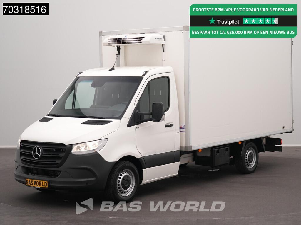 Mercedes Sprinter 314 CDI Automaat Koelwagen Thermo King V-2, Auto's, Bestelwagens en Lichte vracht, Automaat, Stof, Gebruikt