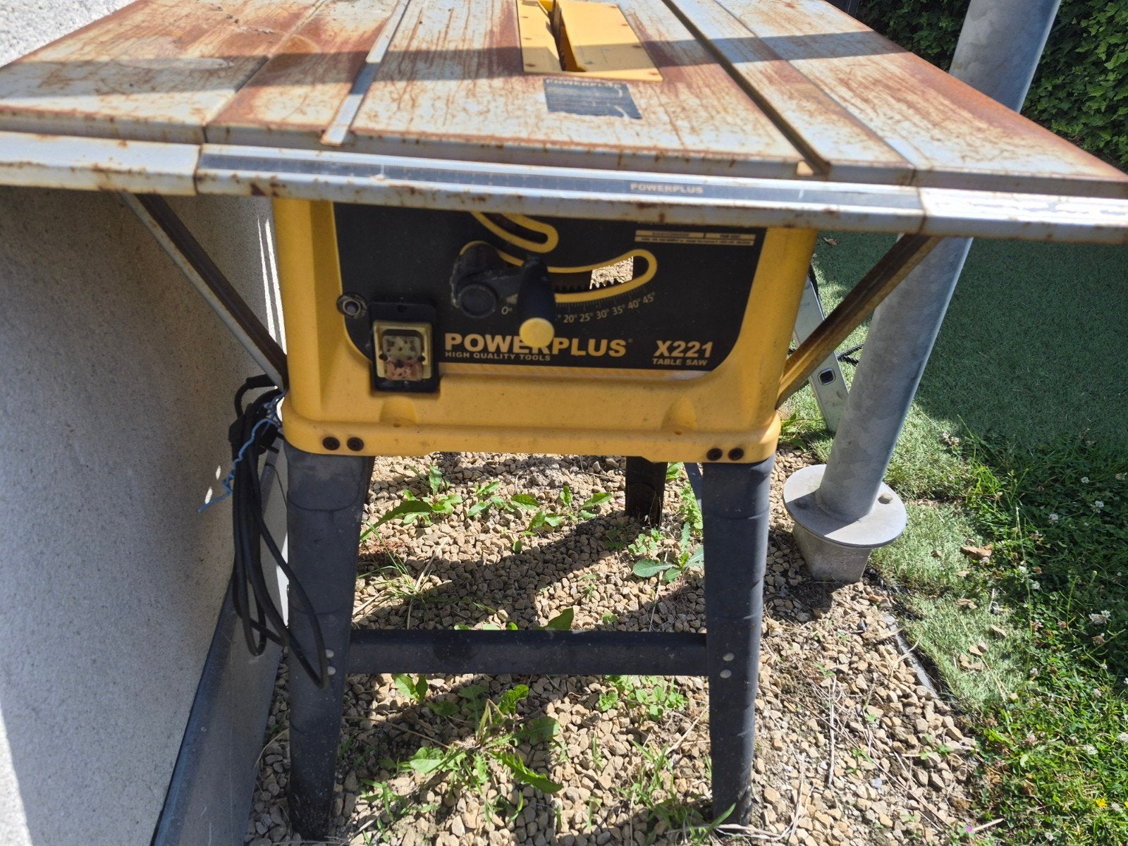 Powerplus zaagmachine en Toro benzine grasmaaier, Ophalen
