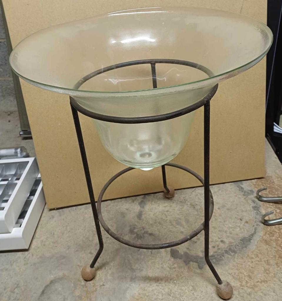 Grande cloche en verre avec support métallique 60 cm de haut, Maison & Meubles, Enlèvement, Comme neuf