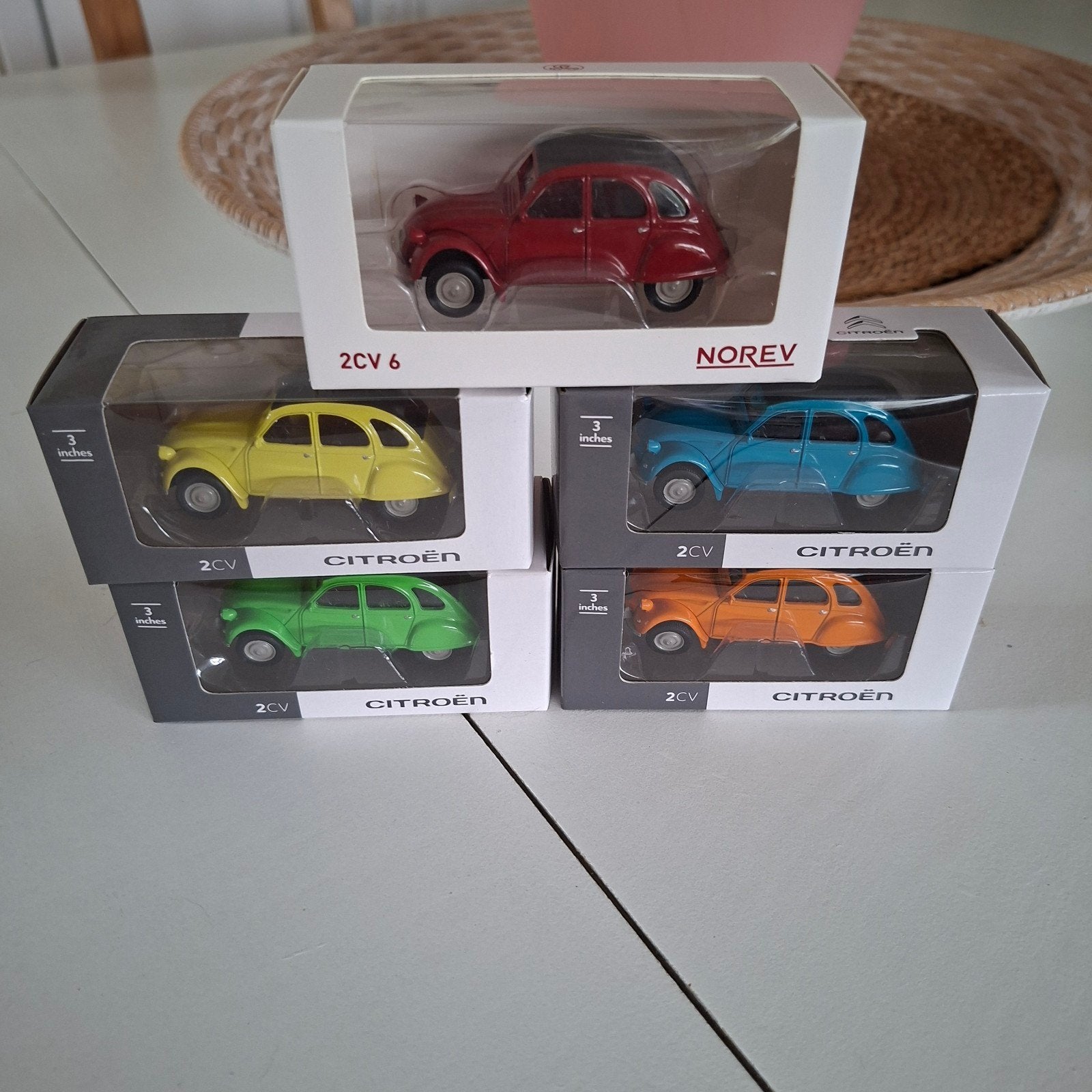 Lot 5 Citroën 2CV Norev 3 Inches (Neufs en boîte) - Origins, Enlèvement ou Envoi, Comme neuf, Voiture, Autres marques
