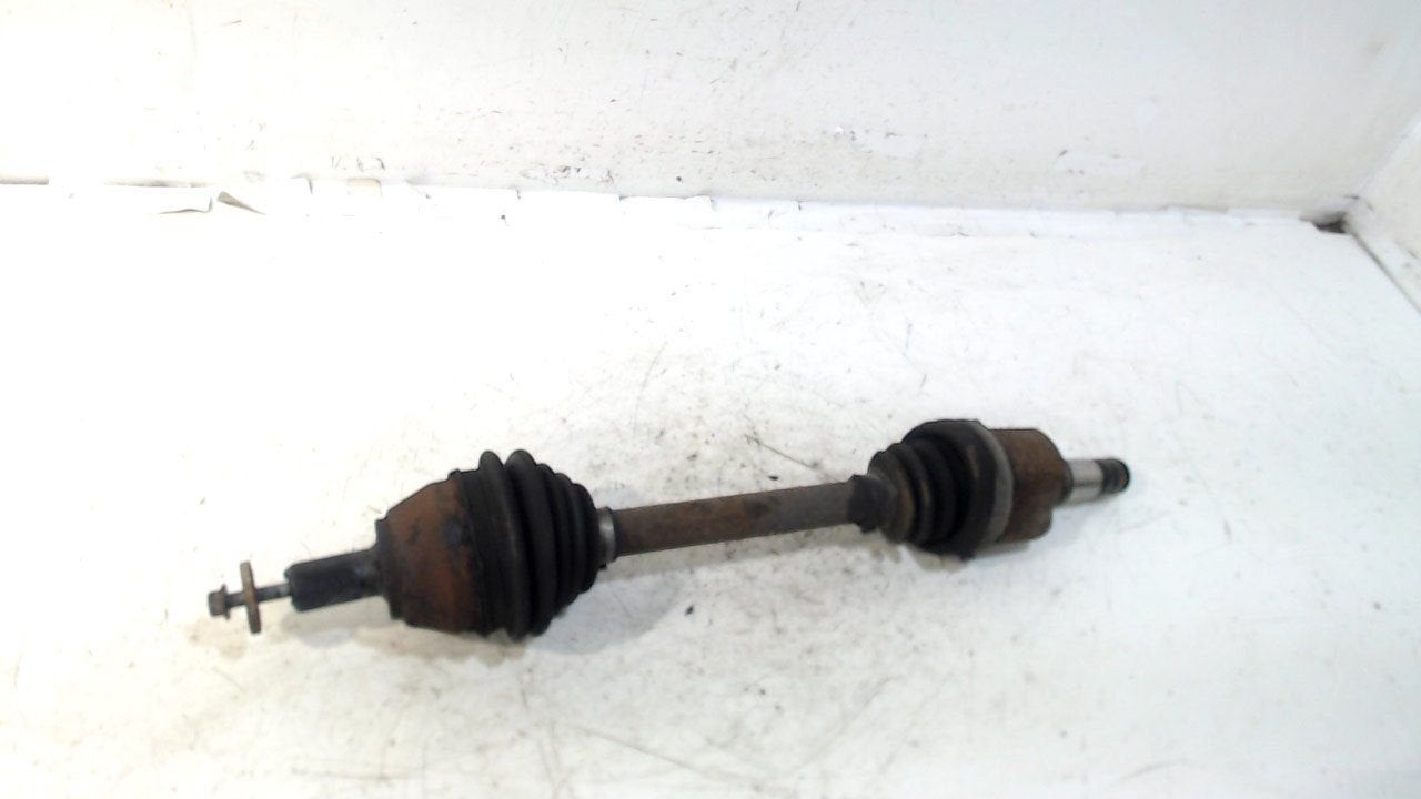Aandrijfas links voor Ford C-Max, Onderdelen@venauto.nl, Van der Ven Autorecycling B.V., Ettenseweg 76, 4706 PB Roosendaal, The Netherlands