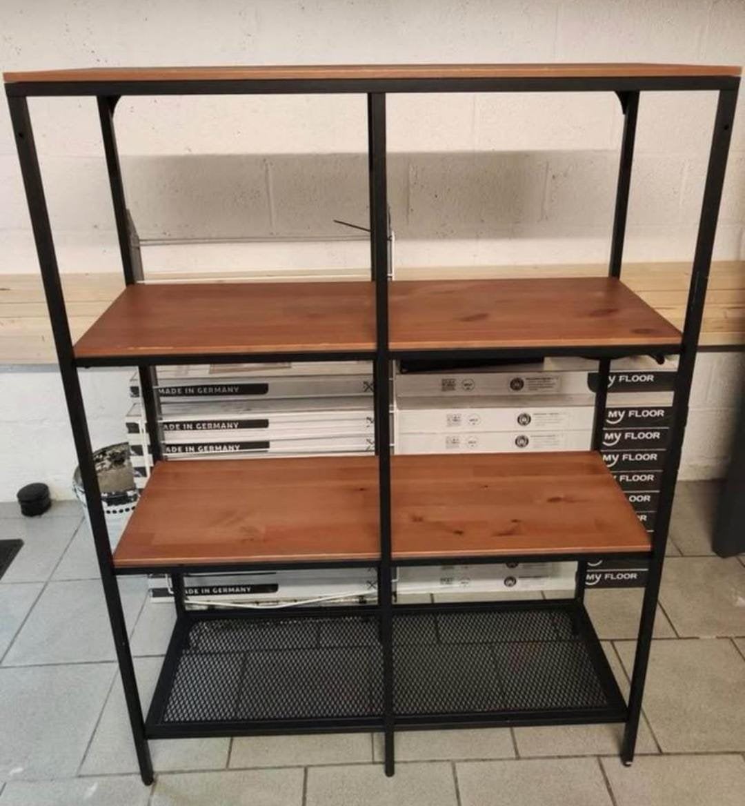 Ikea stellingkast zwart, Ophalen, Zo goed als nieuw