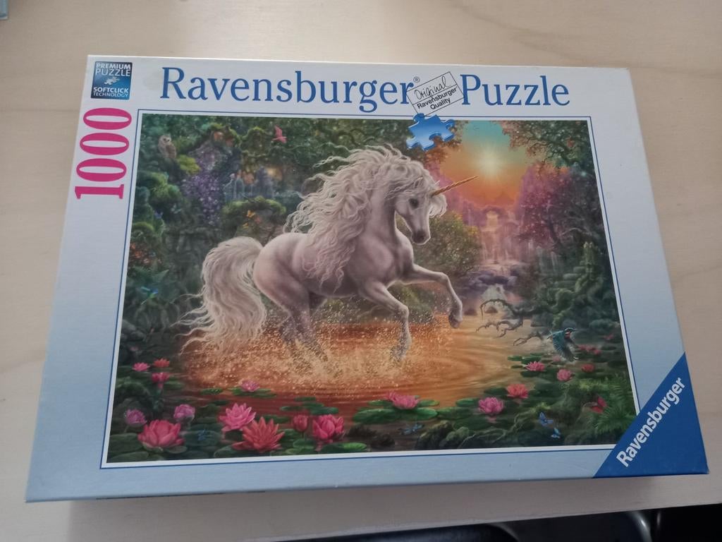 Puzzle Ravensburger 1000 pièces - Licorne mystique, Hobby & Loisirs créatifs, Enlèvement ou Envoi, 500 à 1500 pièces, Utilisé