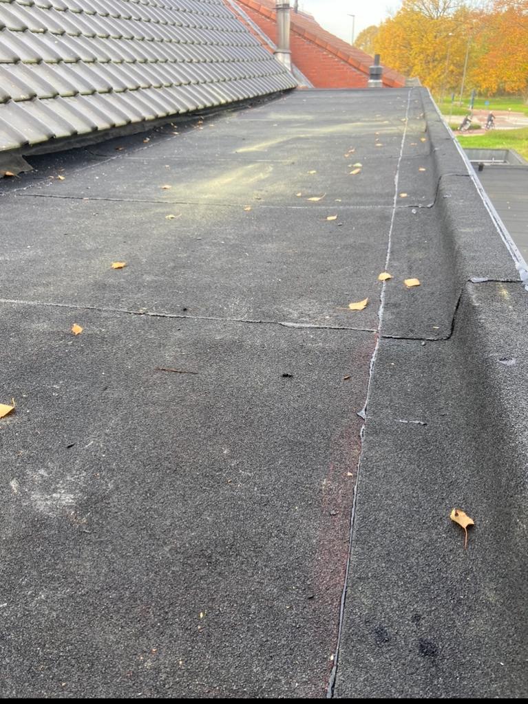Dakwerken, koper/zinkwerken, roofing Resitrix, herstellingen, Ophalen of Verzenden, Zo goed als nieuw