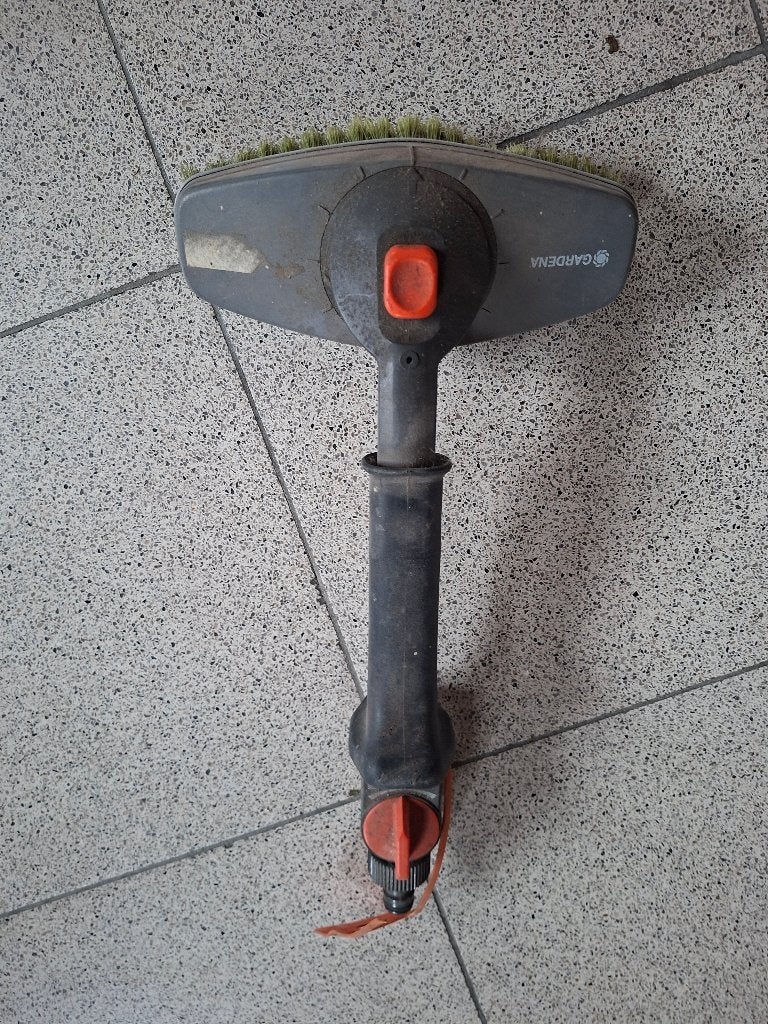 gardena handborstel soft (ook voor auto), Tuin en Terras, Tuinslangen, Ophalen