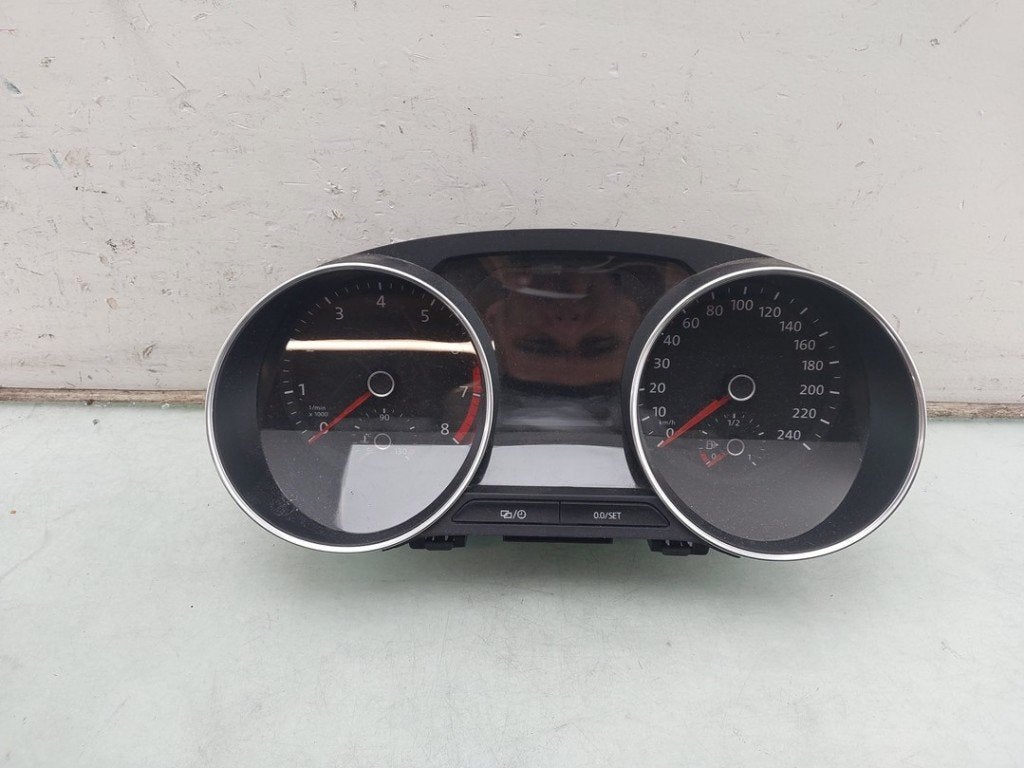INSTRUMENTS DE BORD Volkswagen Polo V (6R) (|6C0920740A|), Volkswagen, Volkswagen AG, Utilisé, Kundenbetreuung@volkswagen.de