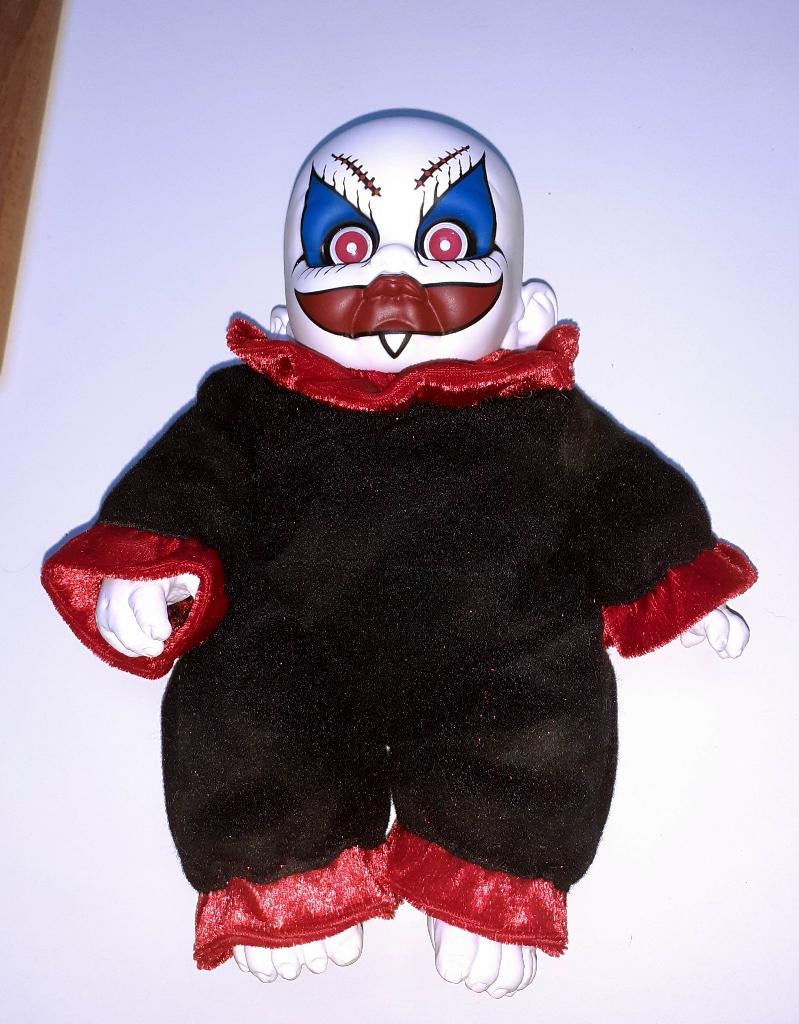 decoratie vintage Living Dead Doll Schitzo The Clown, Verzamelen, Poppen, Ophalen of Verzenden, Nieuw, Pop