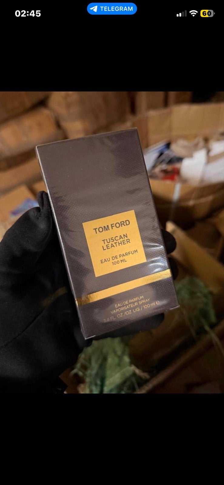 Tom Ford Tuscan Leather Eau de Parfum 100 ML, Handtassen en Accessoires, Uiterlijk | Parfum, Zo goed als nieuw, Ophalen of Verzenden