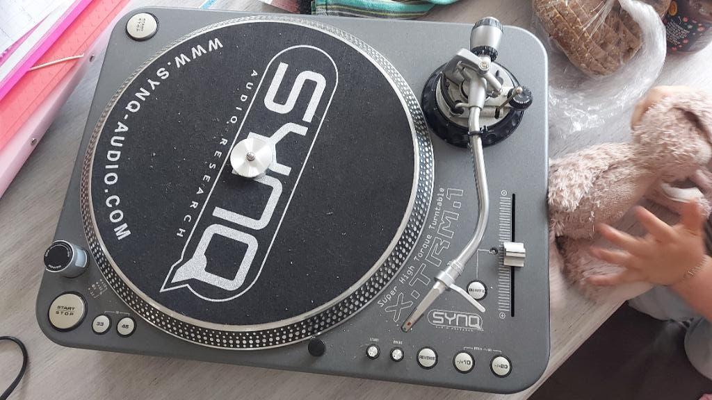 Synq xtrm.1 draaitafel, Enlèvement, Comme neuf, Tourne-disque, Autres marques