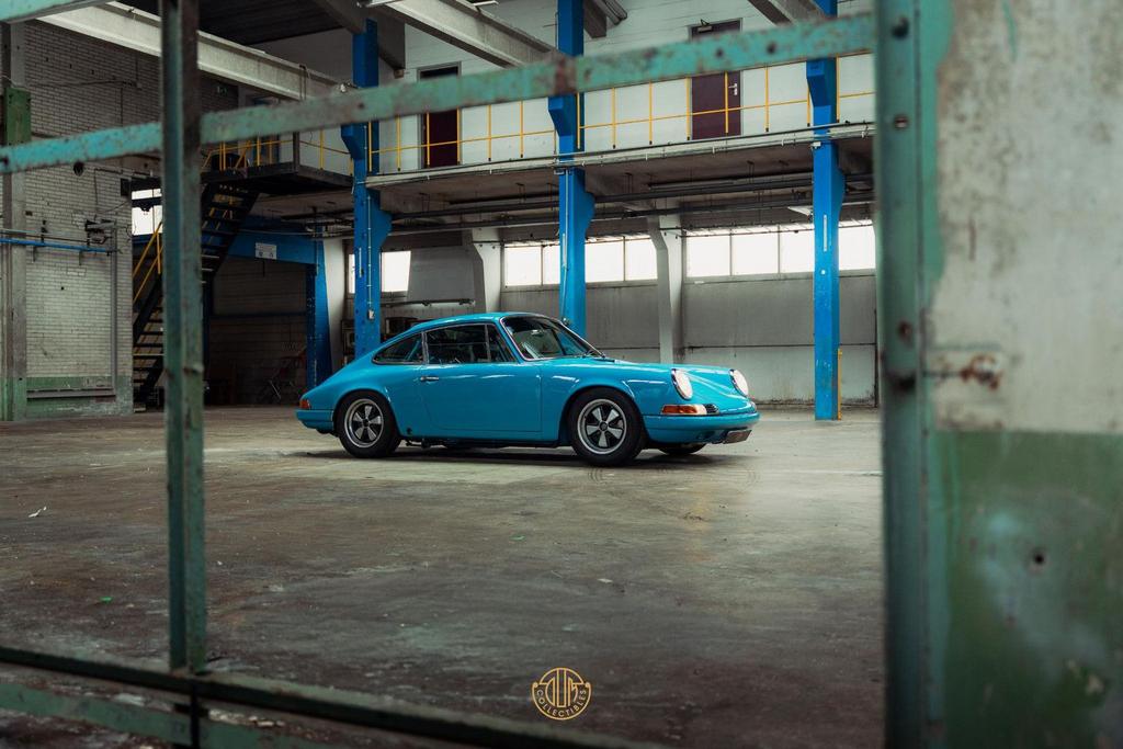 Porsche 911 Urmodell S Restomod, Auto's, Zwart, Blauw, Handgeschakeld, Coupé