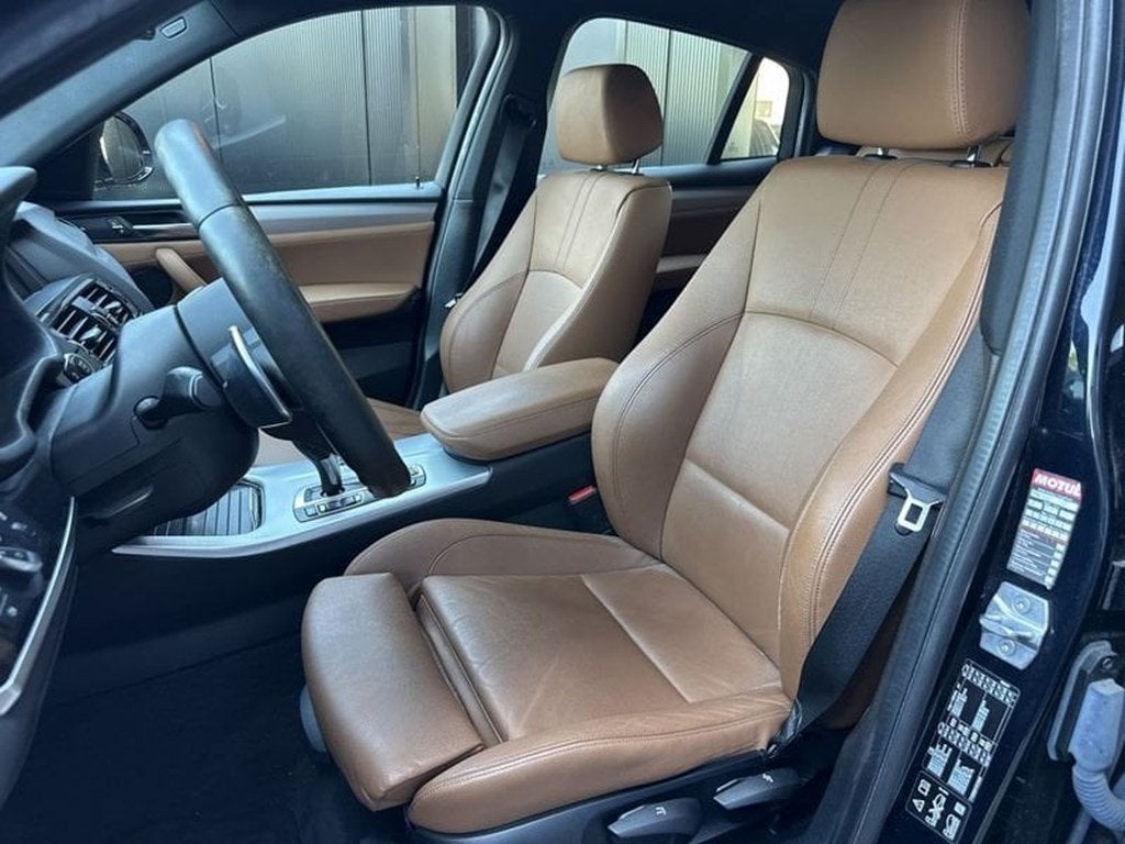 BMW X4 xDrive 20i AUT M Pack /Bruin Leder/Navi/67900 km Gar, Automaat, Euro 6, Zwart, 184 pk