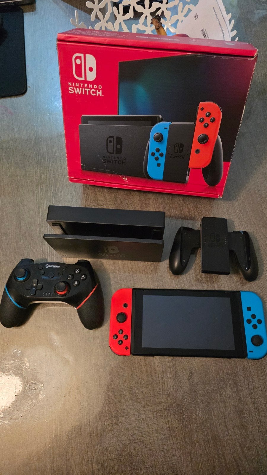 Nintendo switch 》zo goed als nieuw, Games en Spelcomputers, Ophalen
