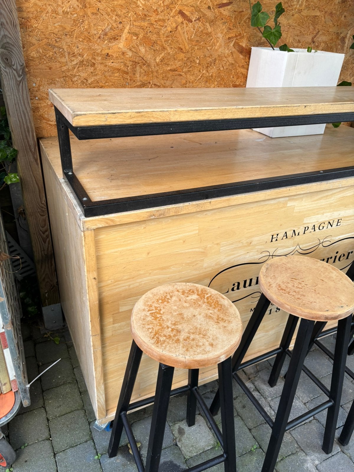 Comptoir de bar avec 4 tabourets, Maison & Meubles, Enlèvement, Utilisé, Y compris les chaises de bar