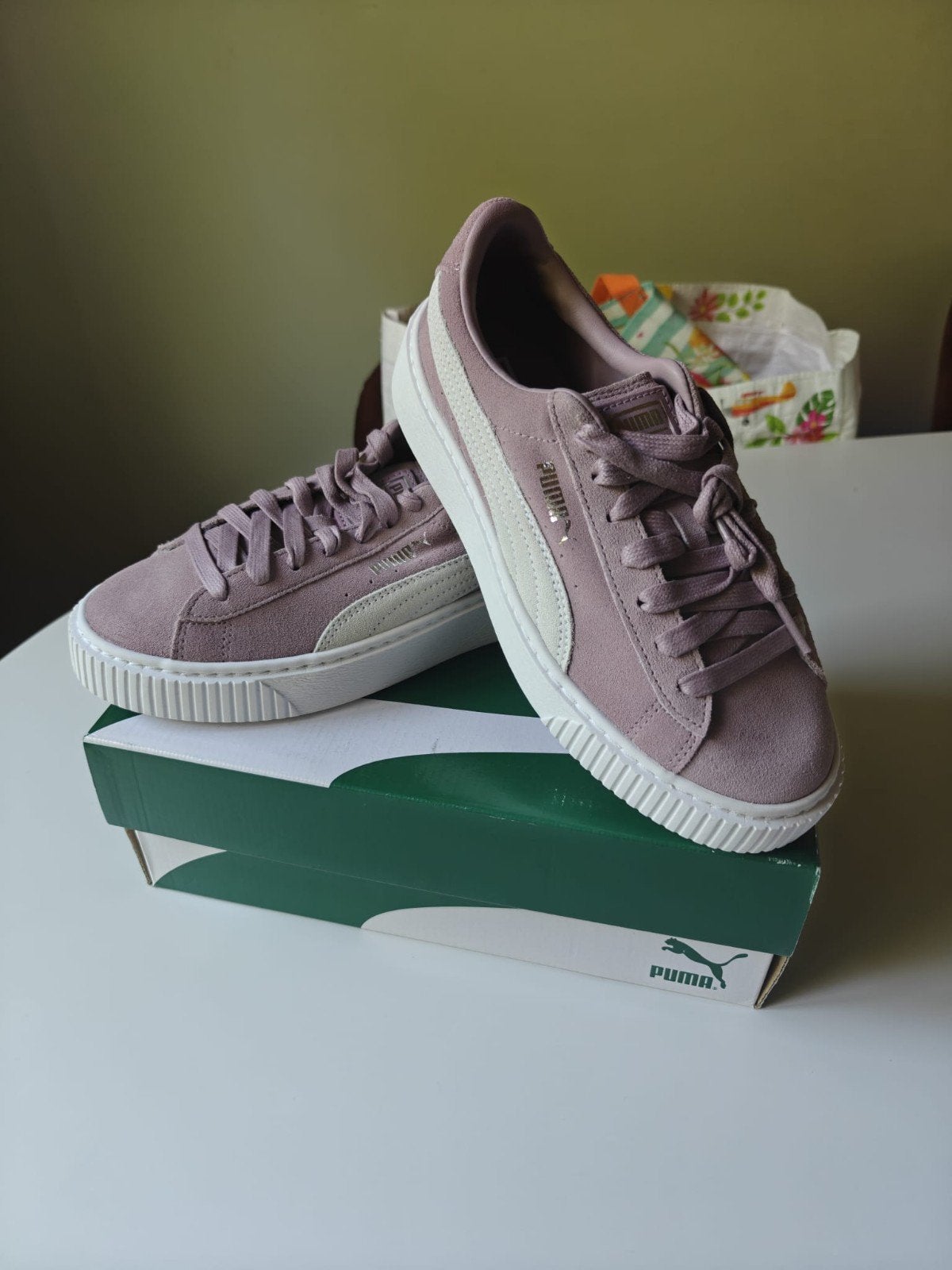 Nieuwe puma sneakers maat 36, Kleding | Dames, Schoenen, Overige kleuren, Puma, Nieuw, Ophalen of Verzenden
