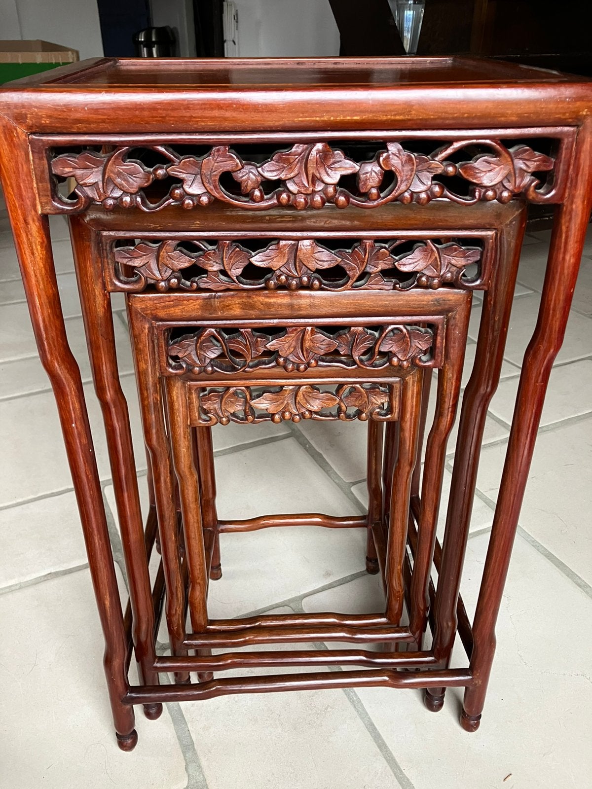 Zeldzame antieke Pallisander (rosewood) nesttafels, Enlèvement, Rond