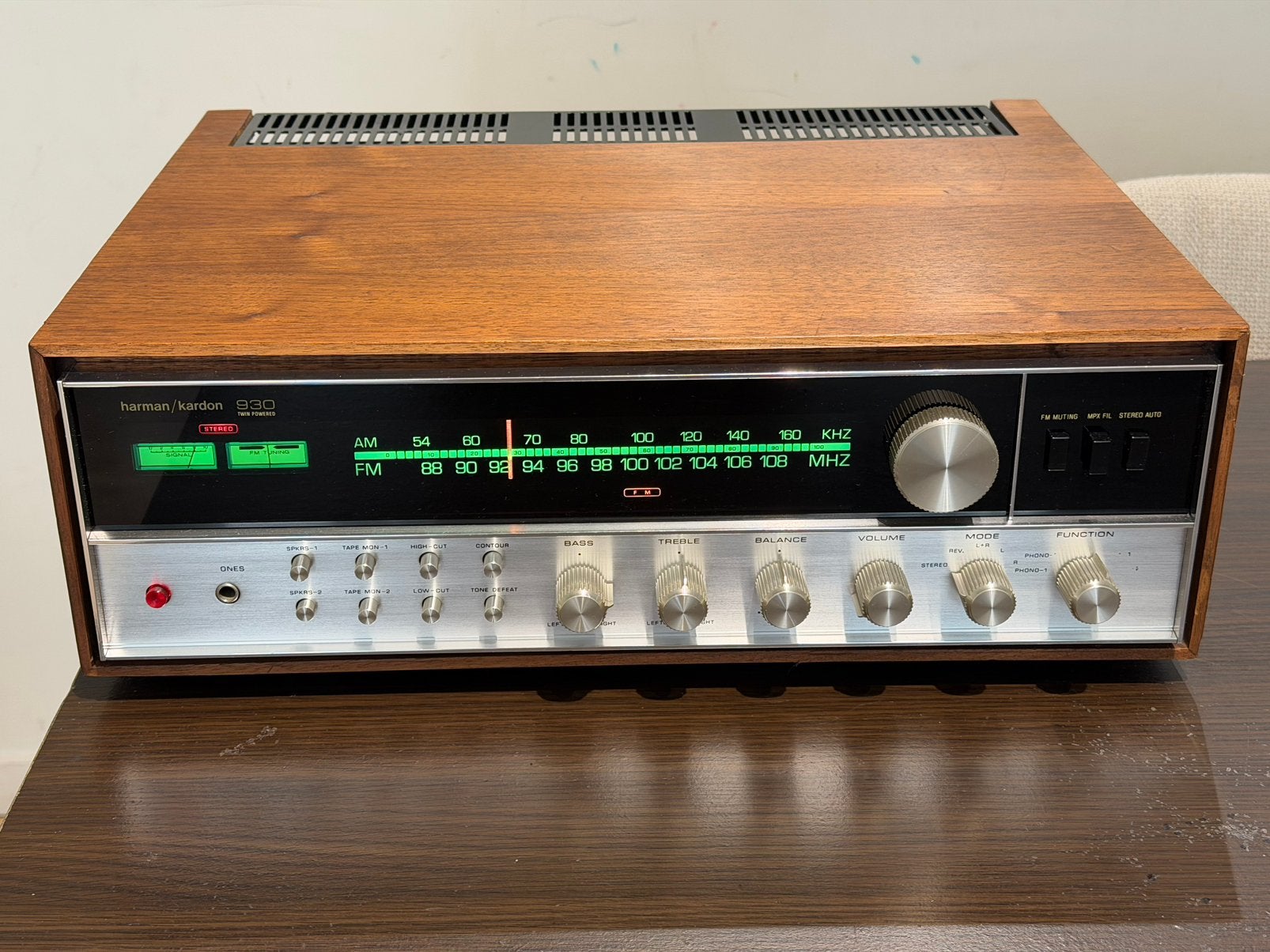 HARMAN KARDON 930 Twin Powered stereo receiver (1972), Ophalen