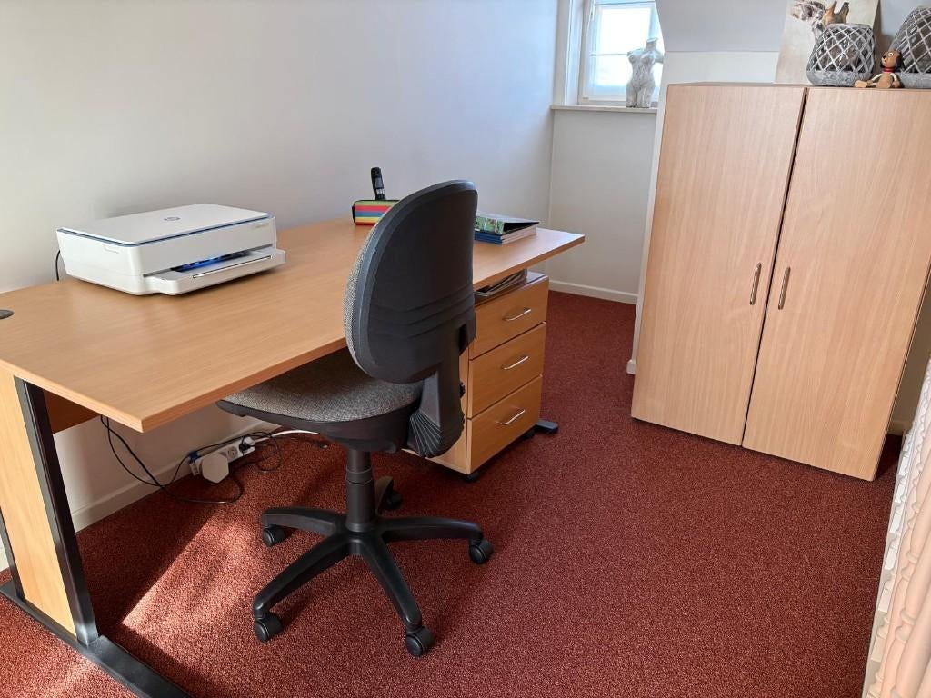 bureau met bijbehorende kasten, Huis en Inrichting, Kasten | Computermeubels, Ophalen, Overige materialen